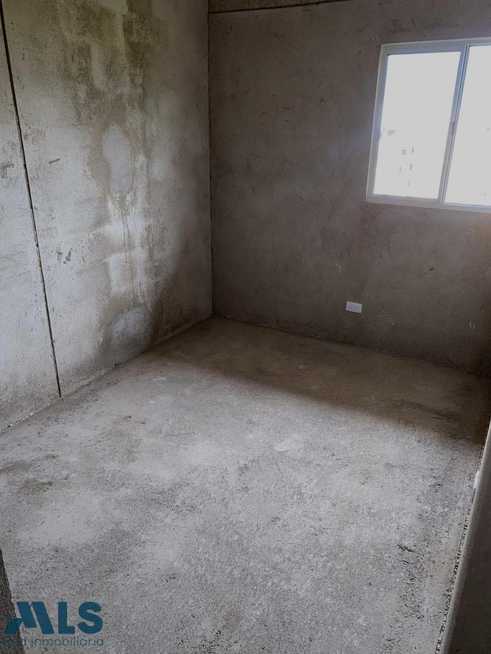 Apartamento en venta en Niquia, Norte, Bello — foto 1 de 9