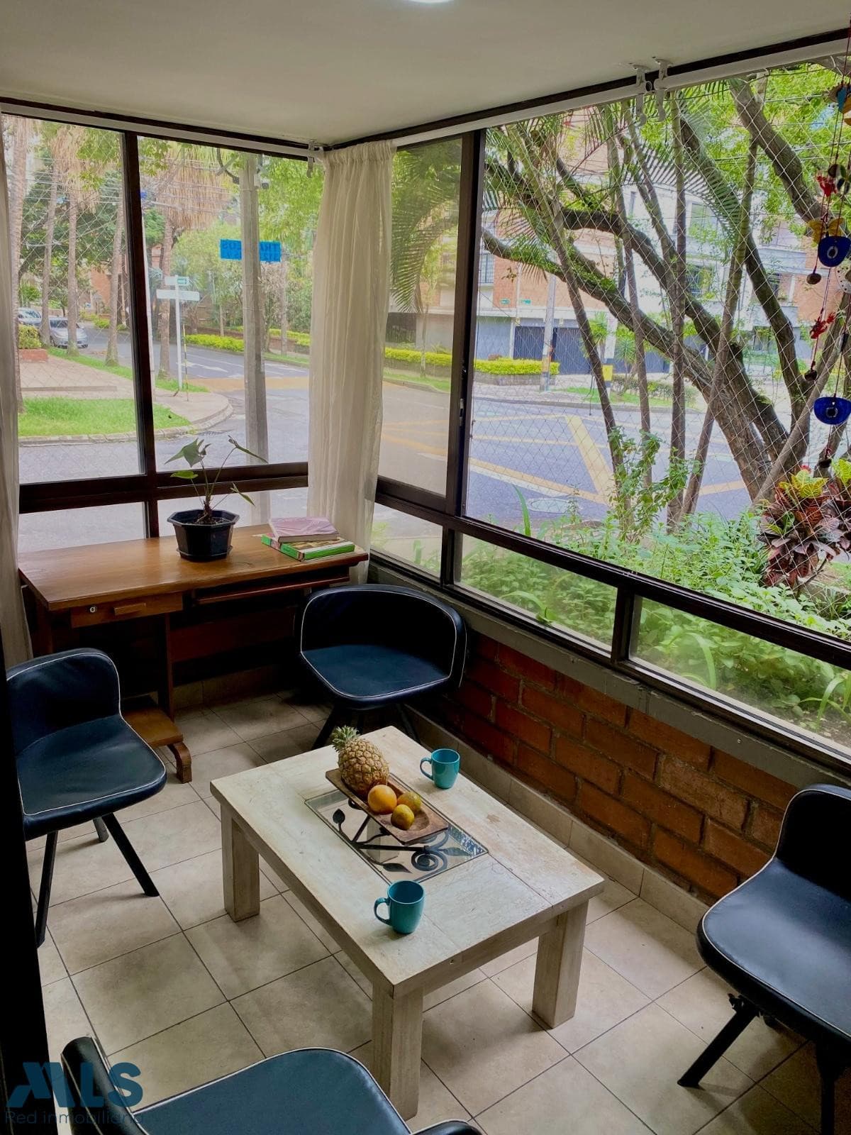 Apartamento en venta en Laureles, Medellín — foto 1 de 17