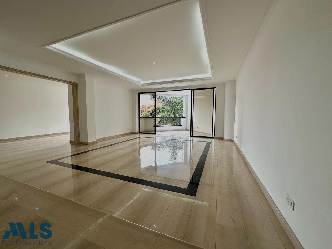 Apartamento en venta en Los Balsos Nº 1, Poblado, Medellín — foto 1 de 24