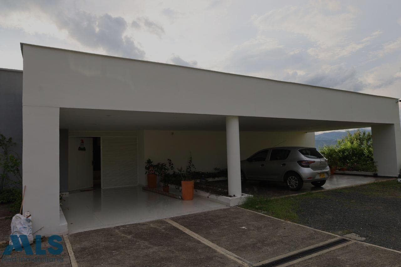 Casa en venta en Cerritos, Otras Zonas, Pereira — foto 1 de 27