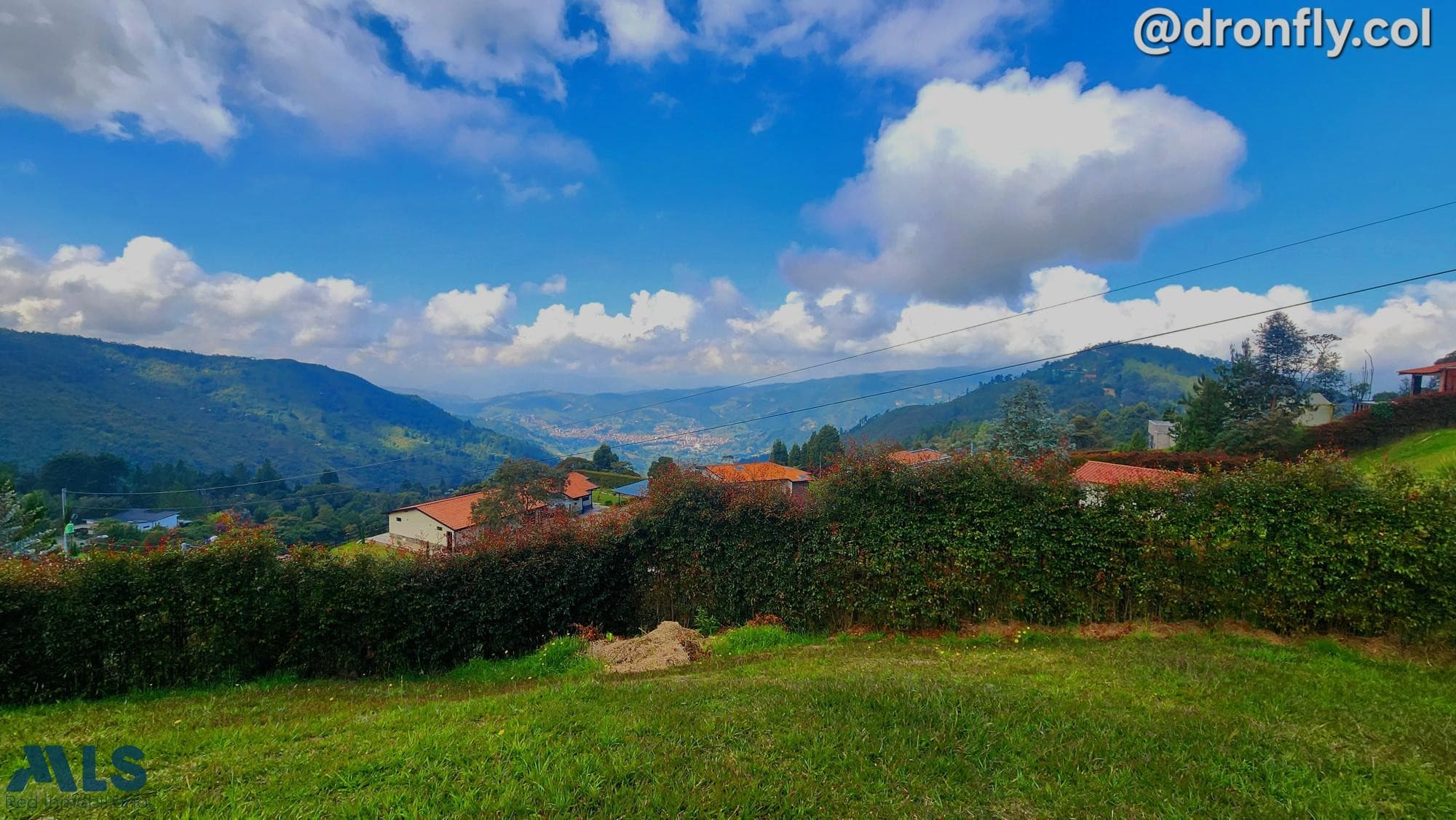 Lote Residencial en venta en La Catedral, Aburra Sur, Envigado — foto 1 de 11