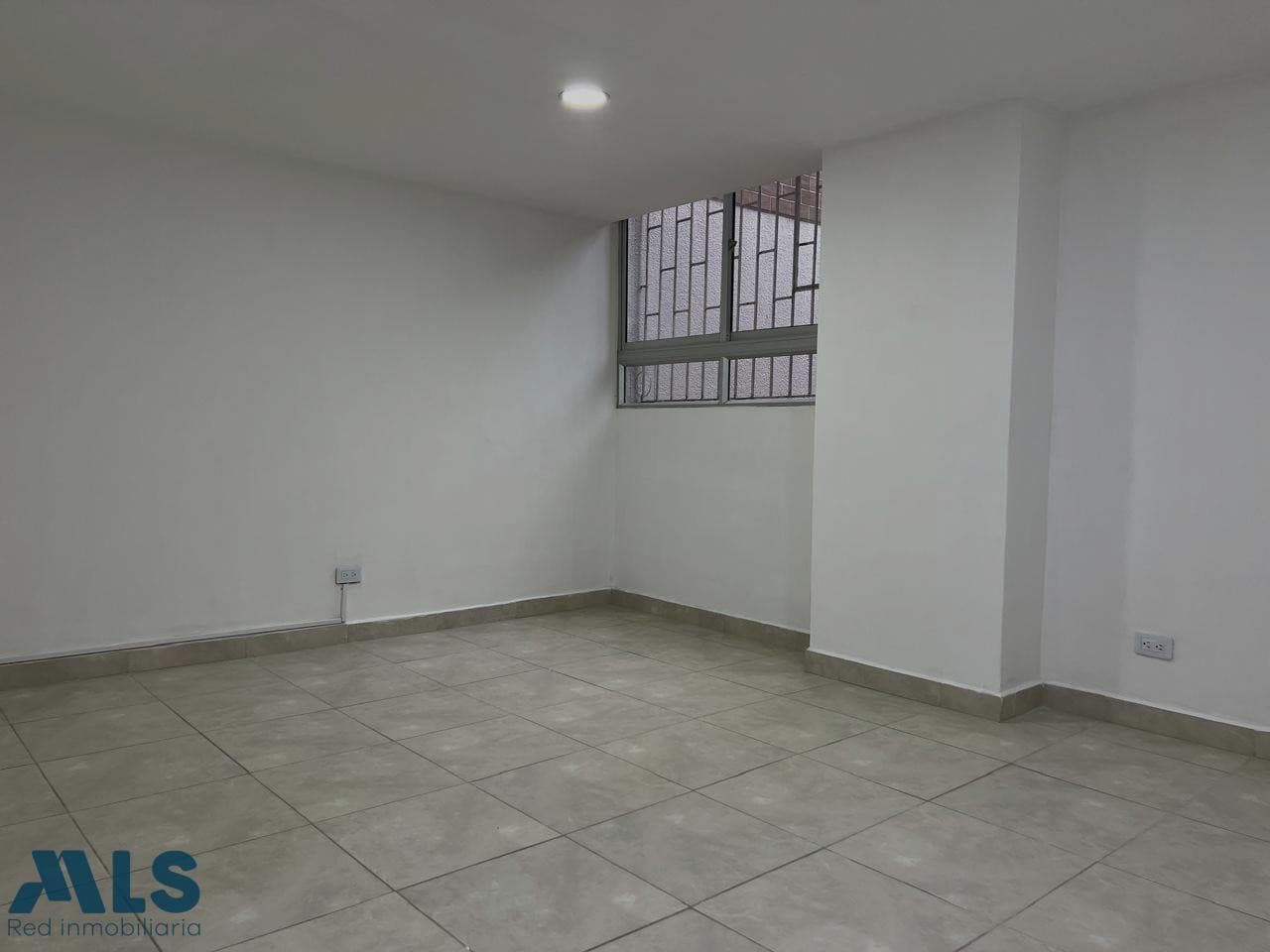 Oficina en venta en Estadio, Laureles, Medellín — foto 1 de 9