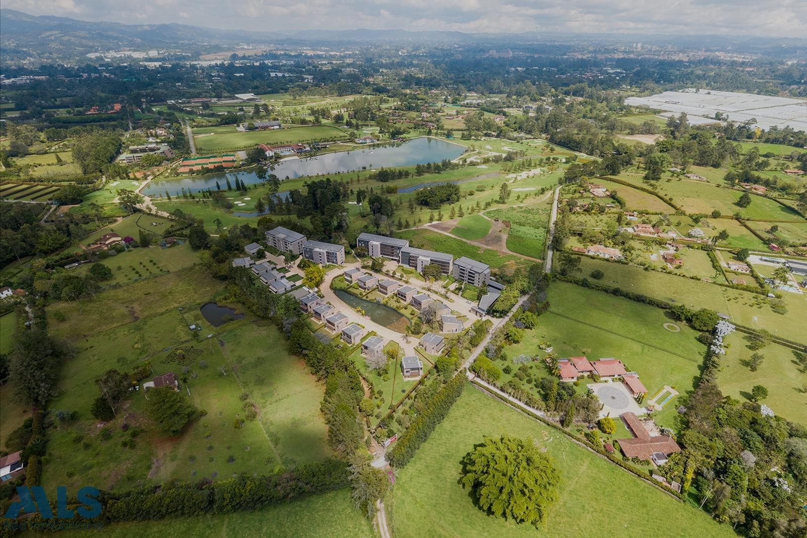 Casa en venta en V. Vilachuaga, Oriente Antioqueño, Rionegro — foto 1 de 12