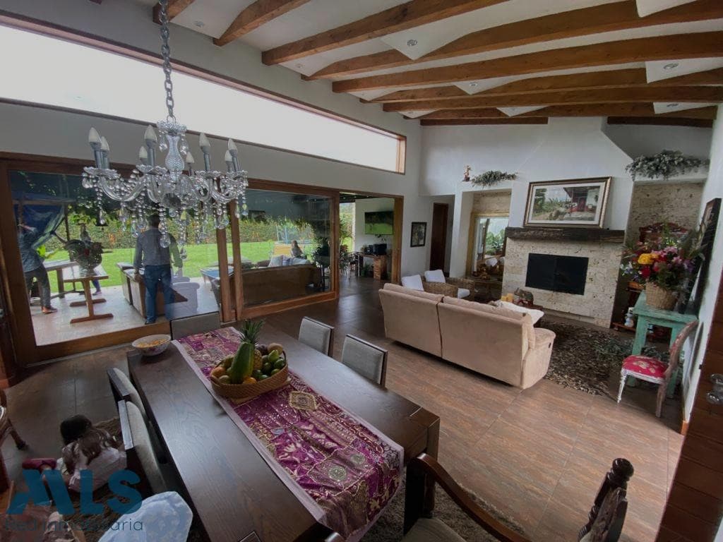Finca Recreativa en venta en Via La La Unión, Oriente Antioqueño, La Ceja — foto 1 de 24