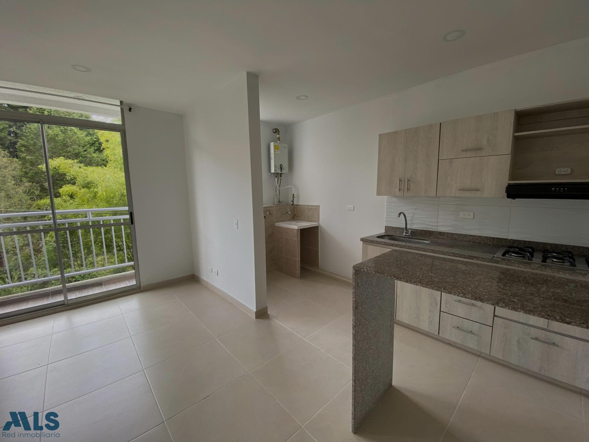 Apartamento en venta en La Católica, Oriente Antioqueño, Rionegro — foto 1 de 17