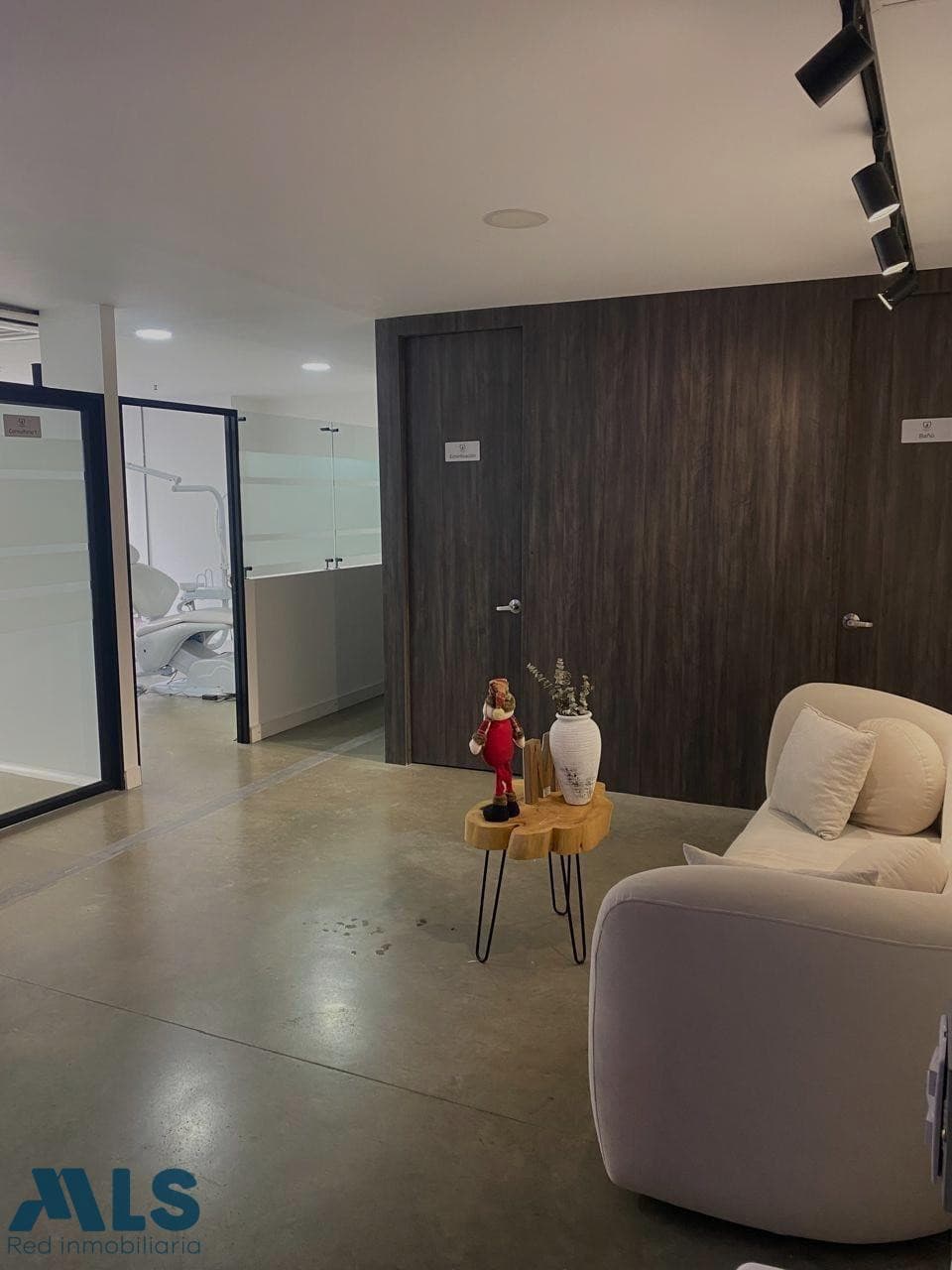 Consultorio en venta en Manila, Poblado, Medellín — foto 1 de 8