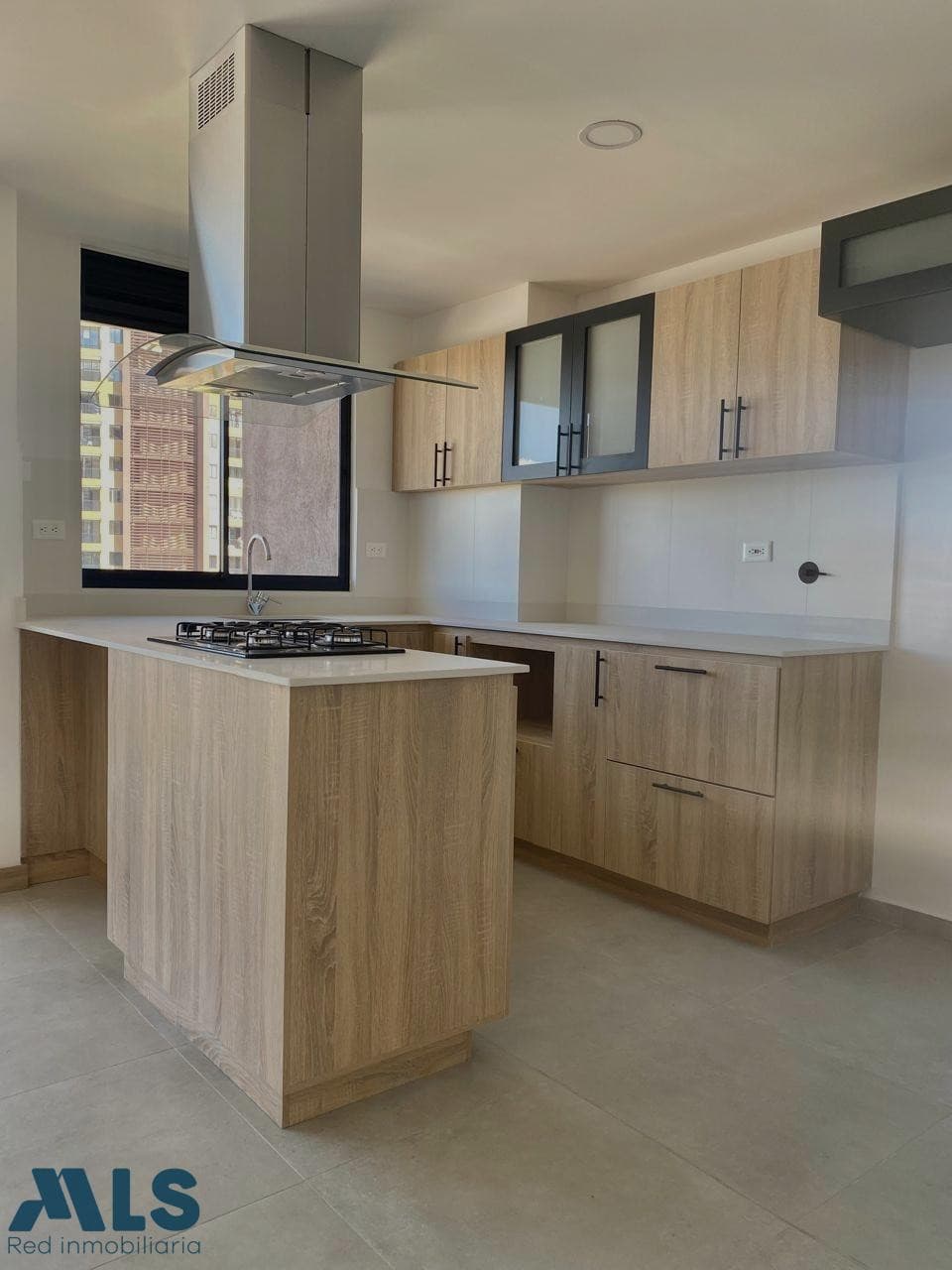 Apartamento en venta en San Antonio De Pereira, Oriente Antioqueño, Rionegro — foto 1 de 11