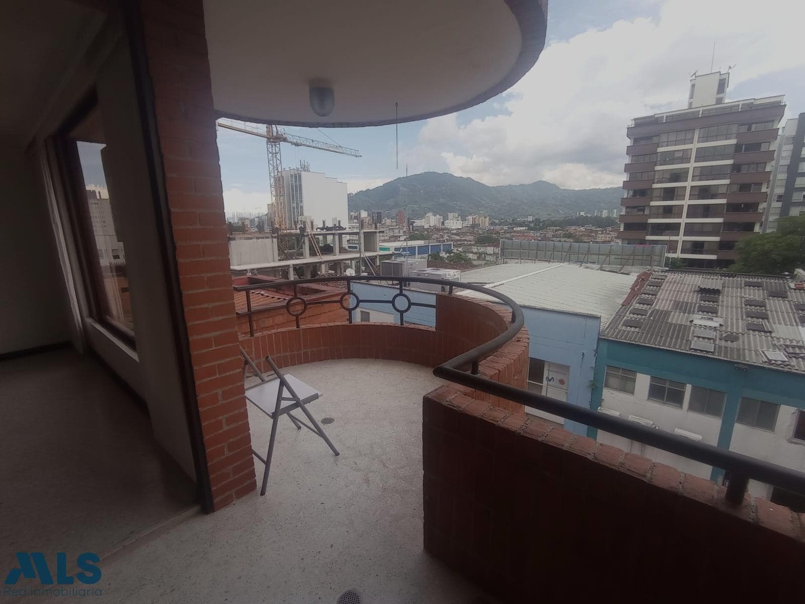Apartamento en venta en Alpes, Otras Zonas, Pereira — foto 1 de 11