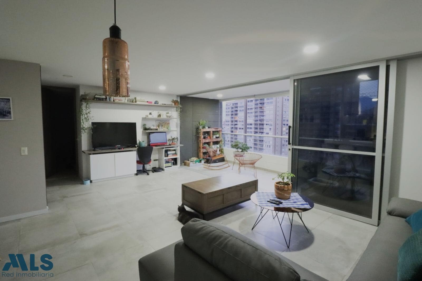 Apartamento en venta en Las Orquídeas, Aburra Sur, Envigado — foto 1 de 9