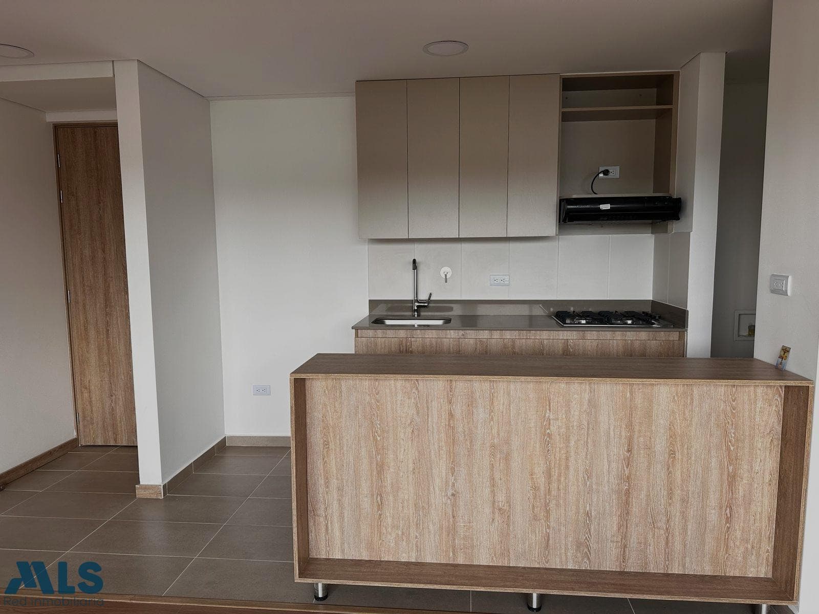 Apartamento en venta en El Porvenir, Oriente Antioqueño, Rionegro — foto 1 de 16