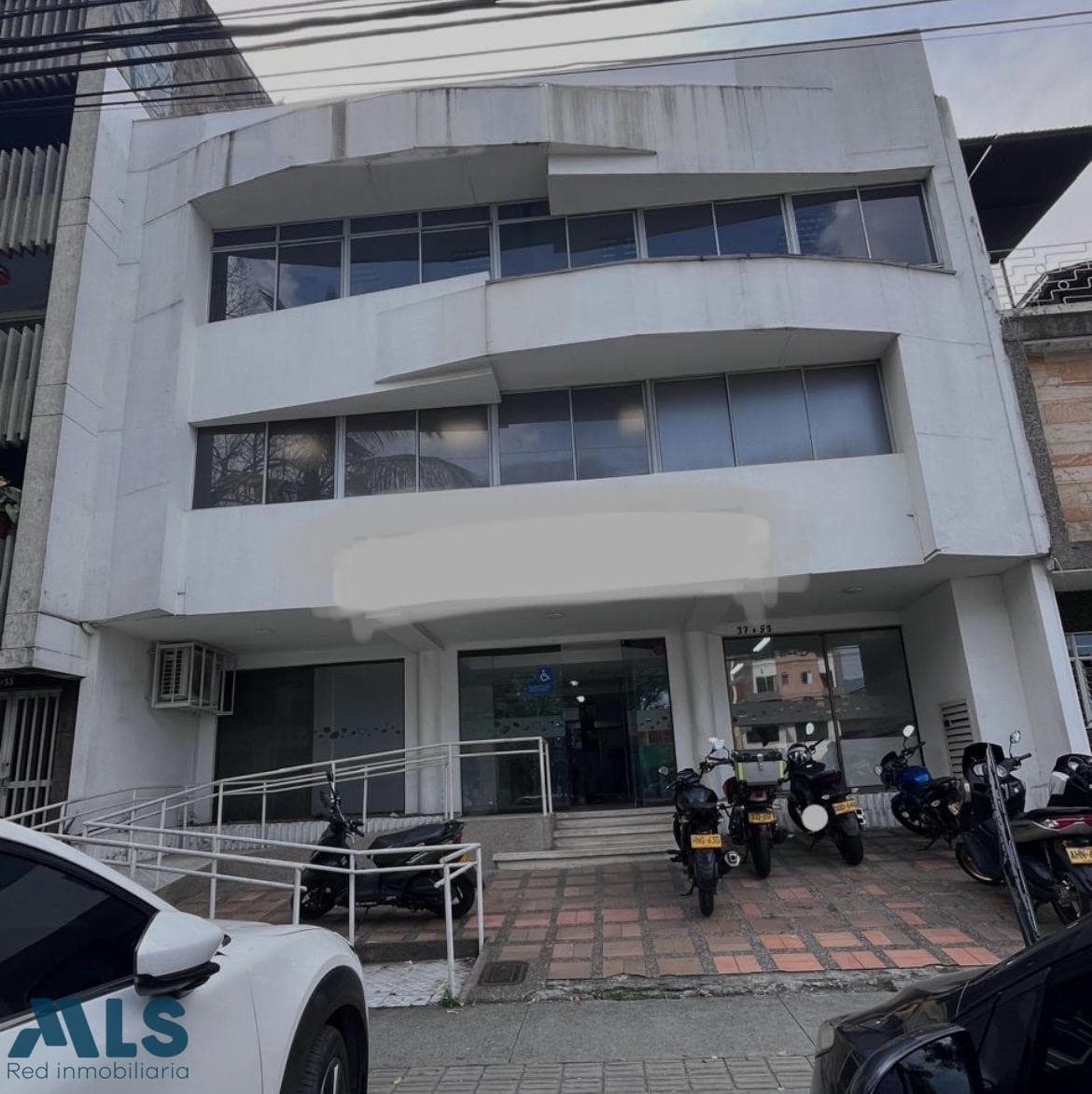 Local Comercial en venta en Santa Teresita, Laureles, Medellín — foto 1 de 8