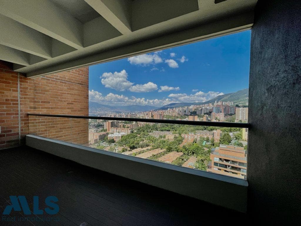 Apartamento en venta en Loma De Las Brujas, Aburra Sur, Envigado — foto 1 de 19
