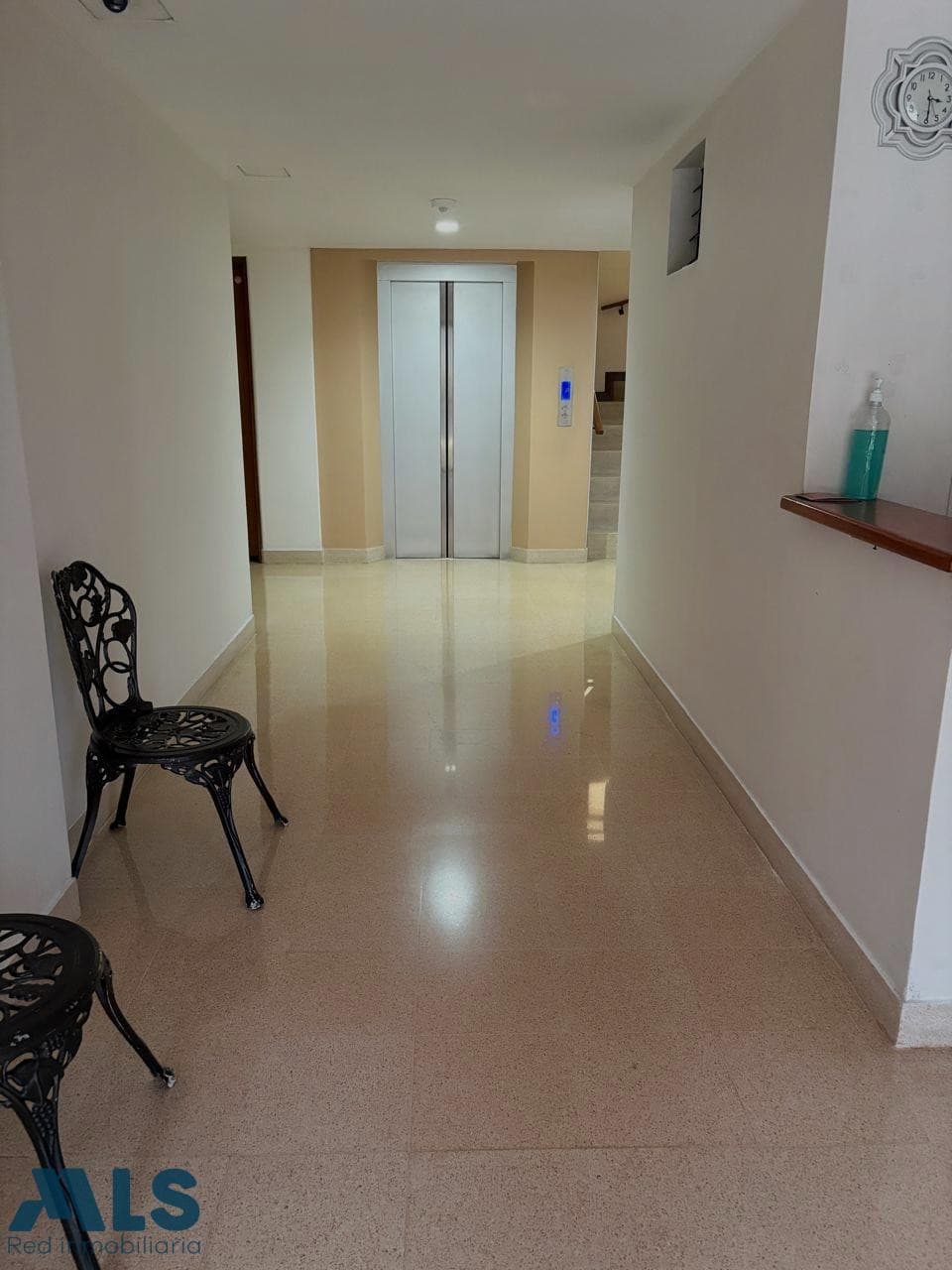 Apartamento en venta en Nogal, Laureles, Medellín — foto 1 de 10
