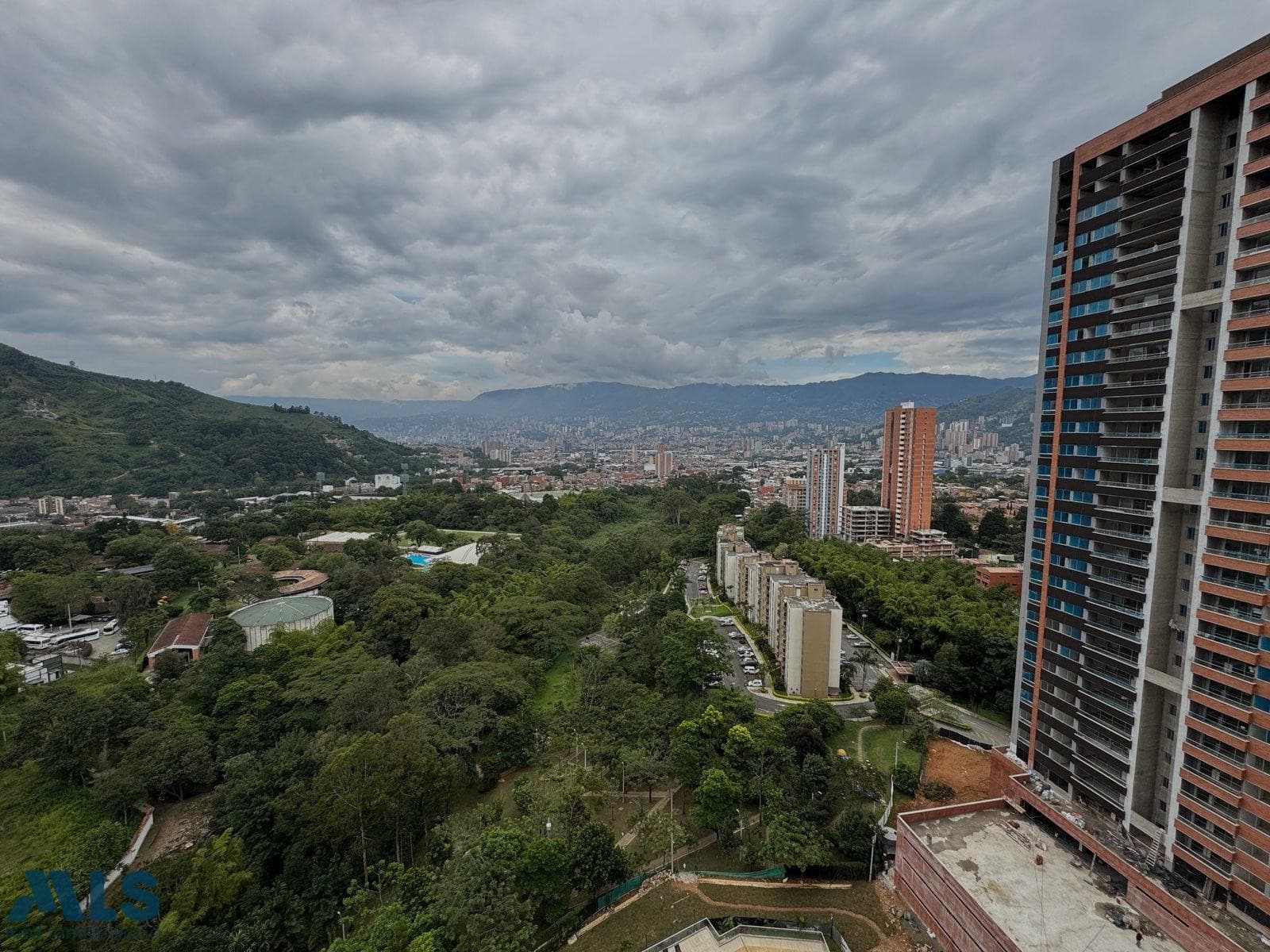 Apartamento en venta en Suramérica, Aburra Sur, Itagüí — foto 1 de 15