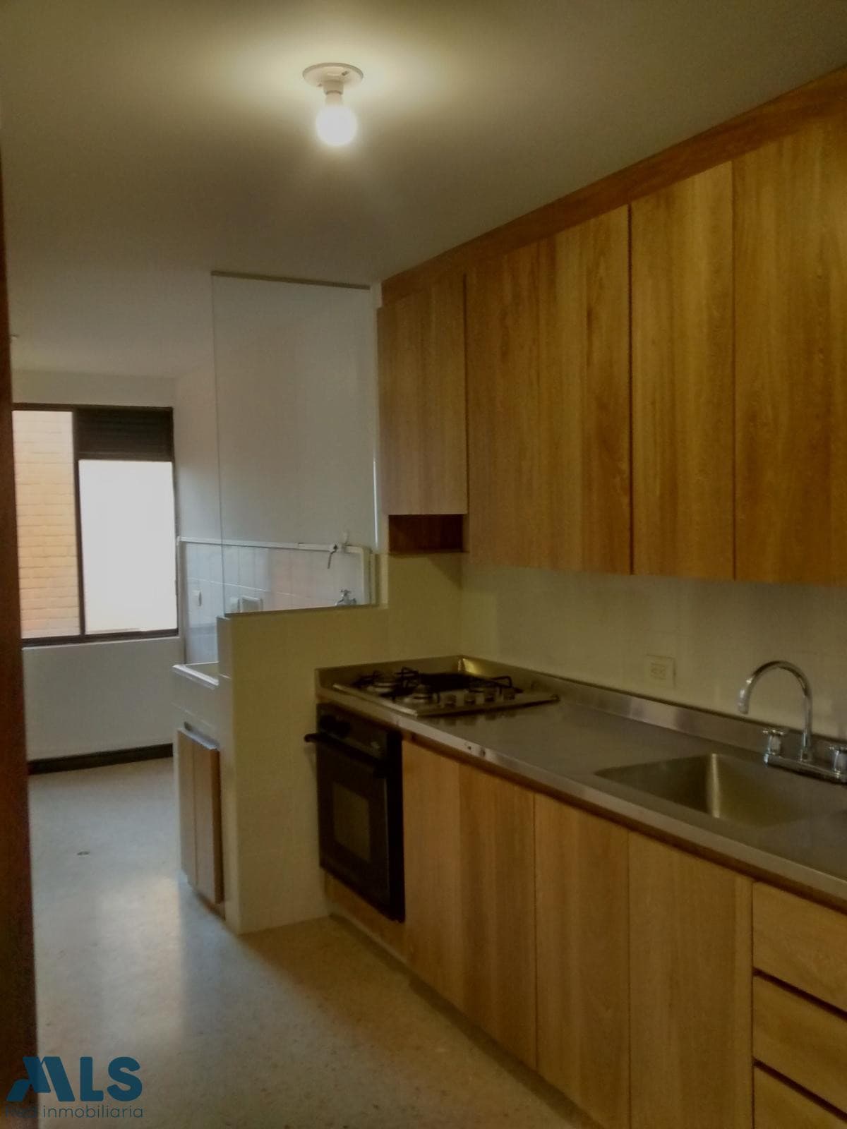 Apartamento en venta en La Castellana, Laureles, Medellín — foto 1 de 10