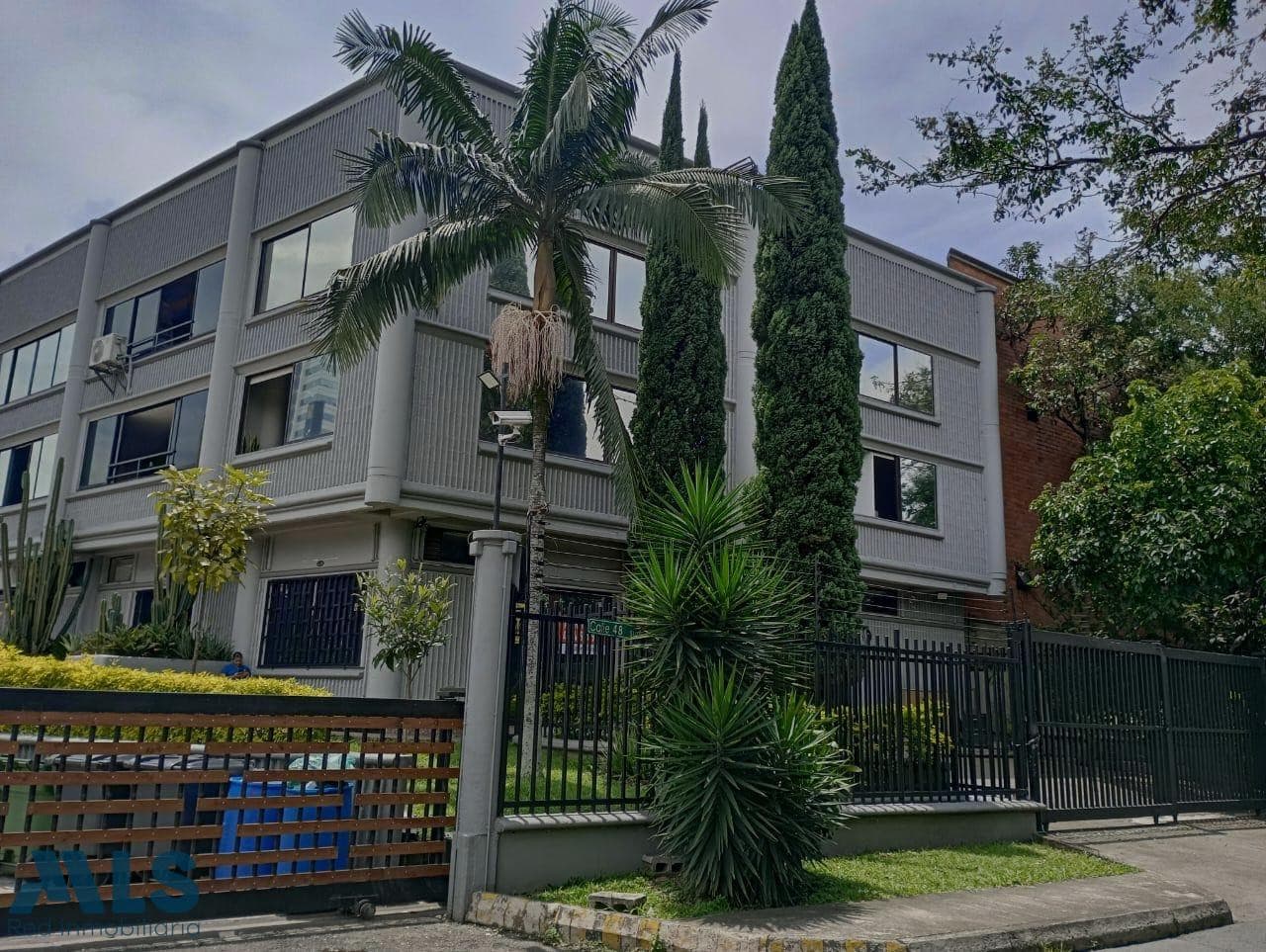 Bodega en venta en Primavera, Aburra Sur, Envigado — foto 1 de 16