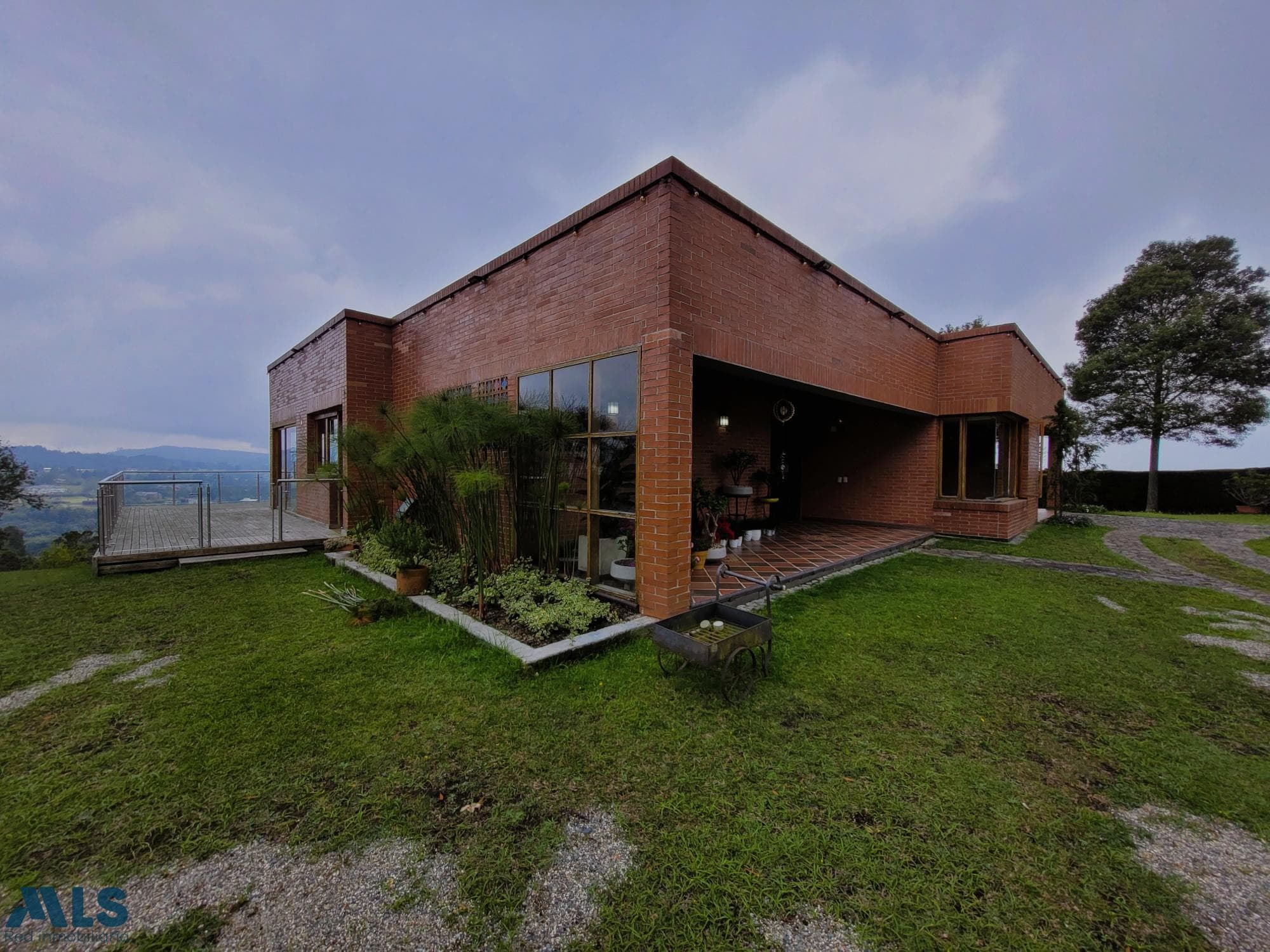 Casa en venta en Rural, Oriente Antioqueño, Santa Elena — foto 1 de 76