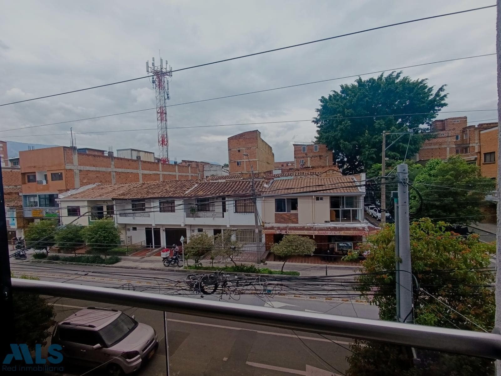 Apartamento en venta en Rosales, Belén Guayabal, Medellín — foto 1 de 8