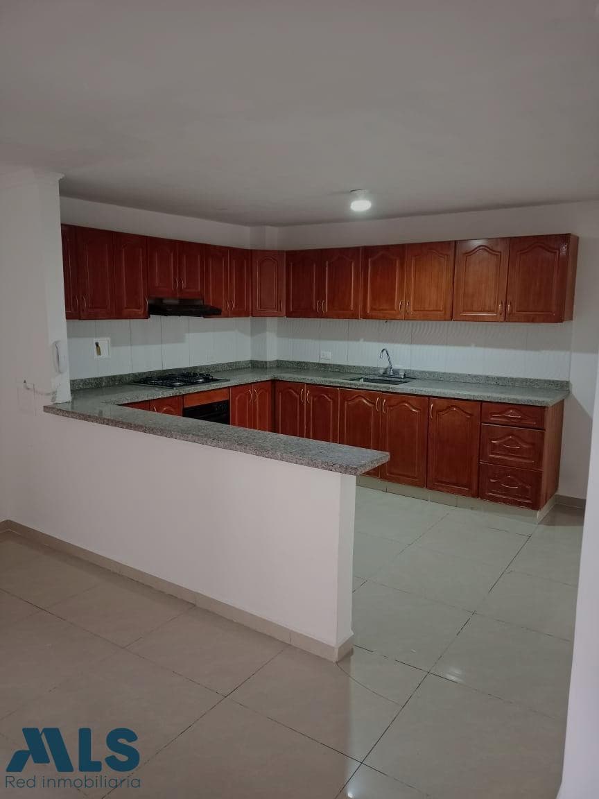 Apartamento en venta en Simon Bolivar, Laureles, Medellín — foto 1 de 11