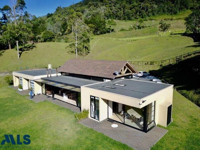 Finca Recreativa en venta en V. El Capiro, Oriente Antioqueño, Rionegro — foto 1 de 8