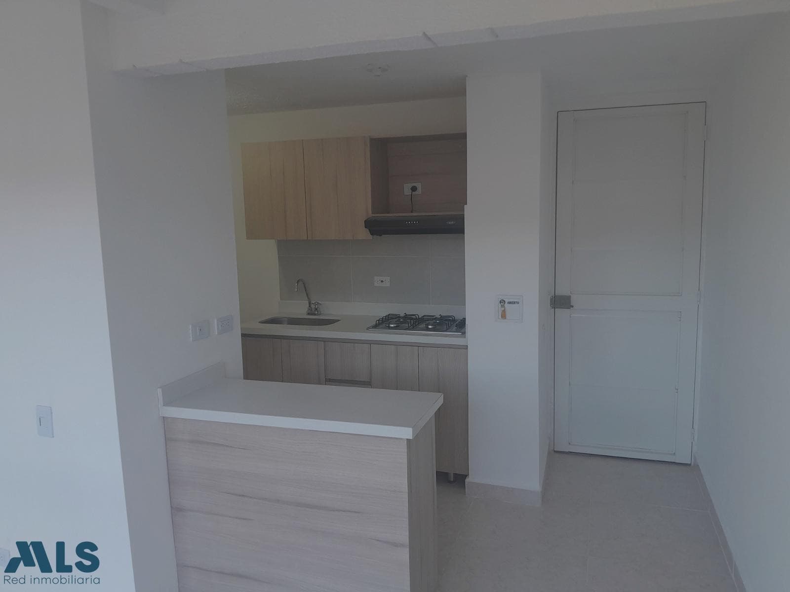Apartamento en venta en V. Primavera, Aburra Sur, Caldas — foto 1 de 10