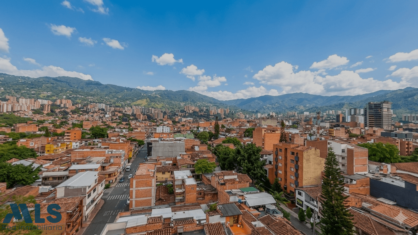 Apartamento en venta en El Portal, Aburra Sur, Envigado — foto 1 de 32