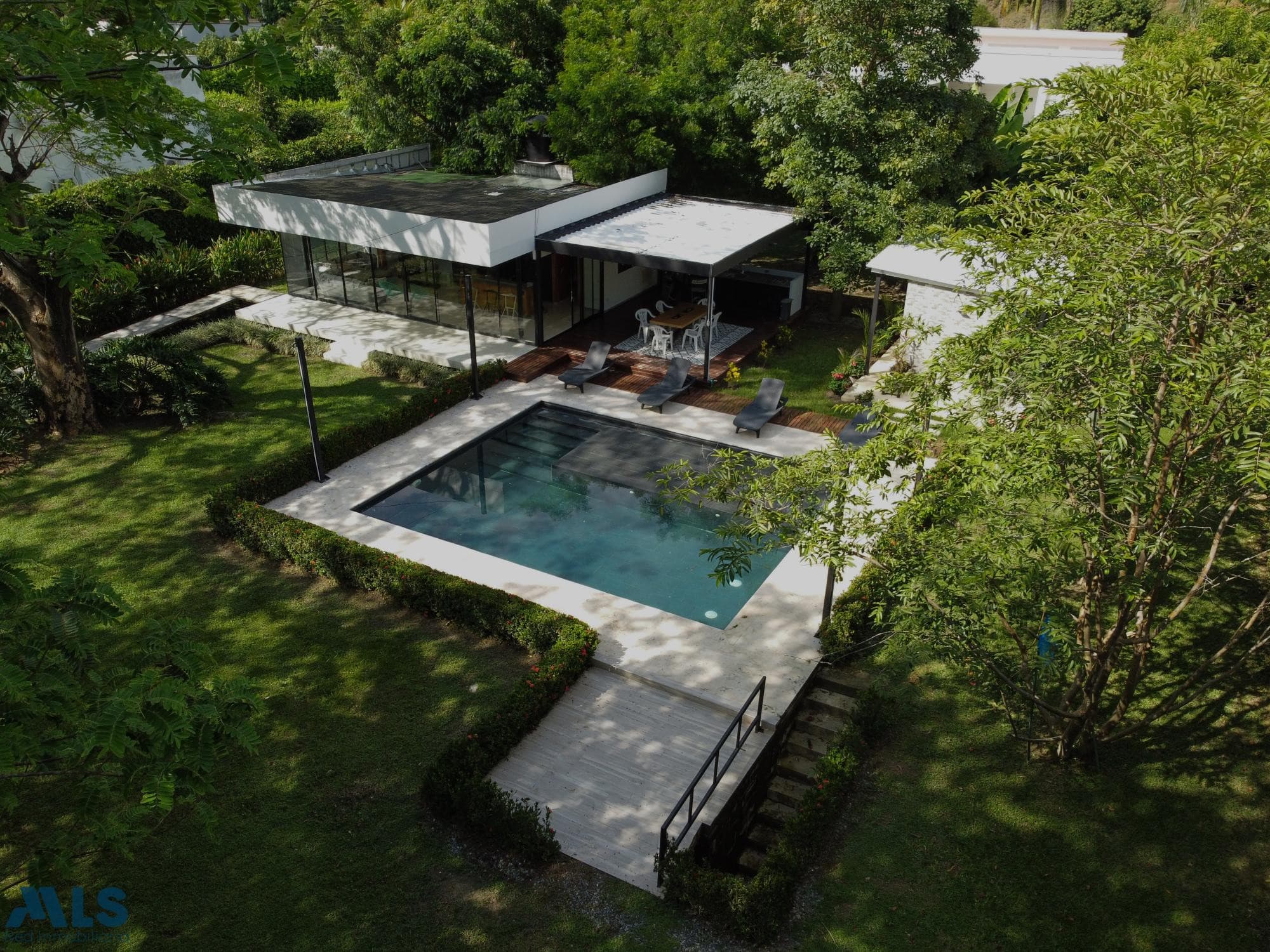 Finca Recreativa en venta en V. San Nicolas, Occidente Antioqueño, Sopetrán — foto 1 de 8