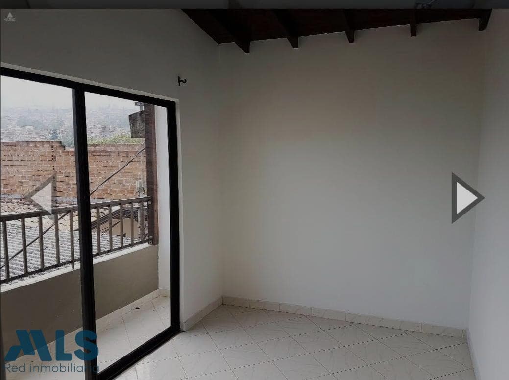 Apartamento en venta en Villa Hermosa, Centro, Medellín — foto 1 de 19