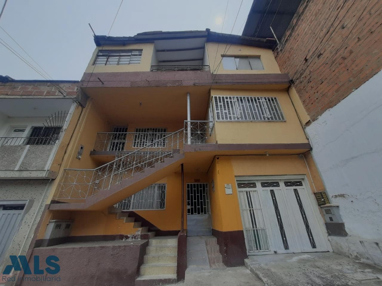 Casa en venta en Villa Hermosa, Centro, Medellín — foto 1 de 21