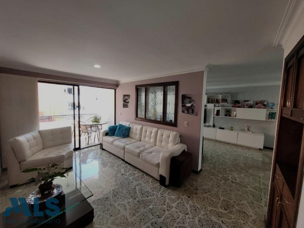 Apartamento en venta en Nogal, Laureles, Medellín — foto 1 de 16
