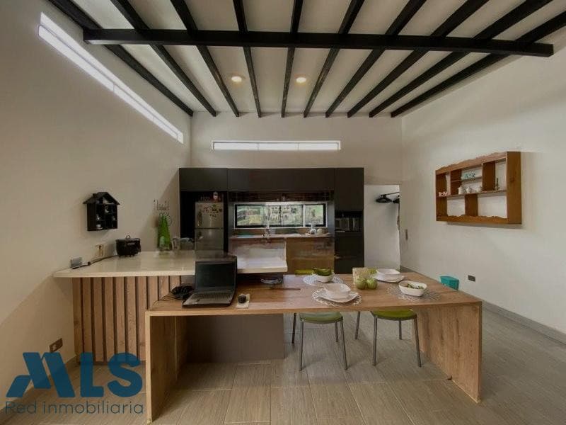 Casa en venta en V. Las Mercedes, Oriente Antioqueño, Marinilla — foto 1 de 20