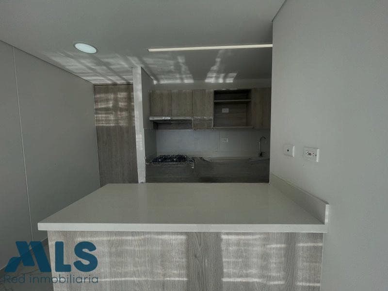Apartamento en venta en San Antonio De Pereira, Oriente Antioqueño, Rionegro — foto 1 de 16