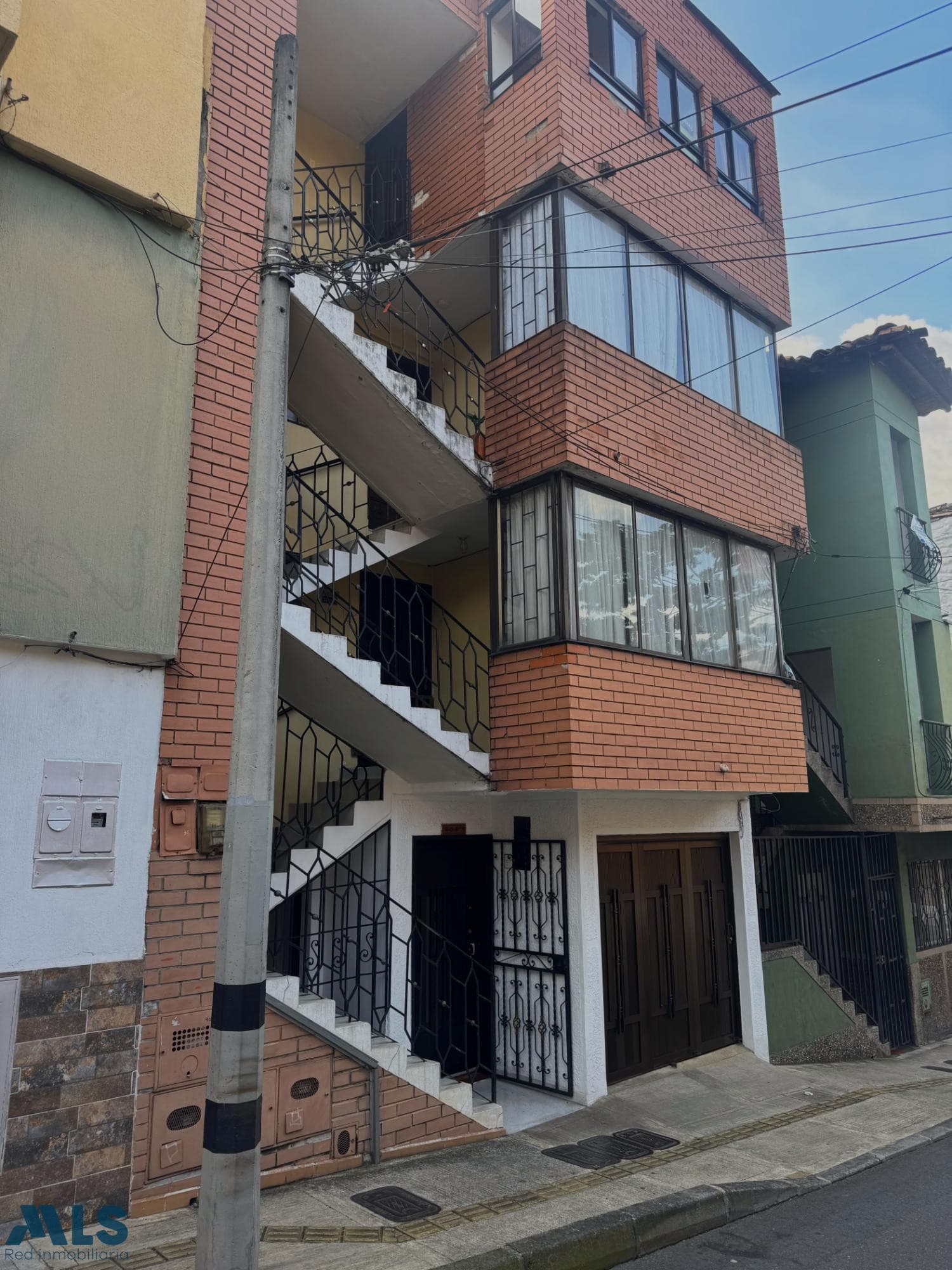 Casa en venta en Barrio Mesa, Aburra Sur, Envigado — foto 1 de 24