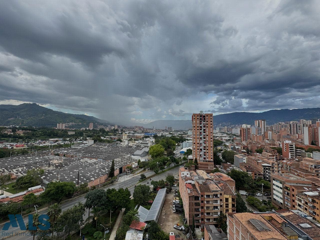Apartamento en venta en Calle Larga, Aburra Sur, Sabaneta — foto 1 de 19