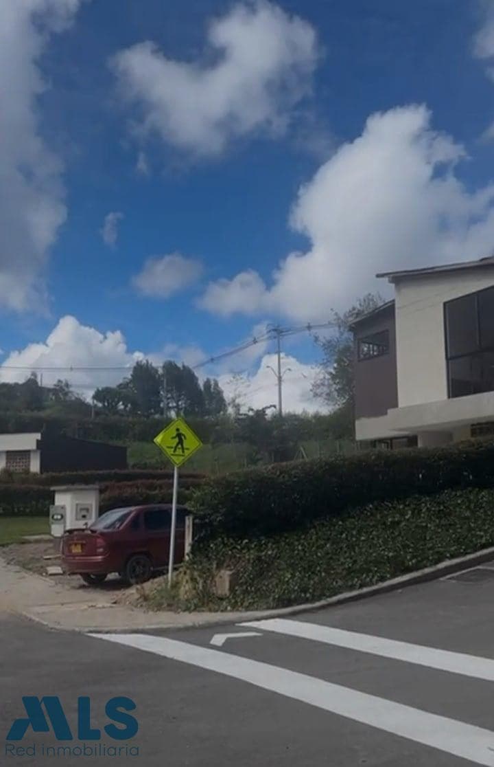 Lote Residencial en venta en V. Galicia, Oriente Antioqueño, Rionegro — foto 1 de 8