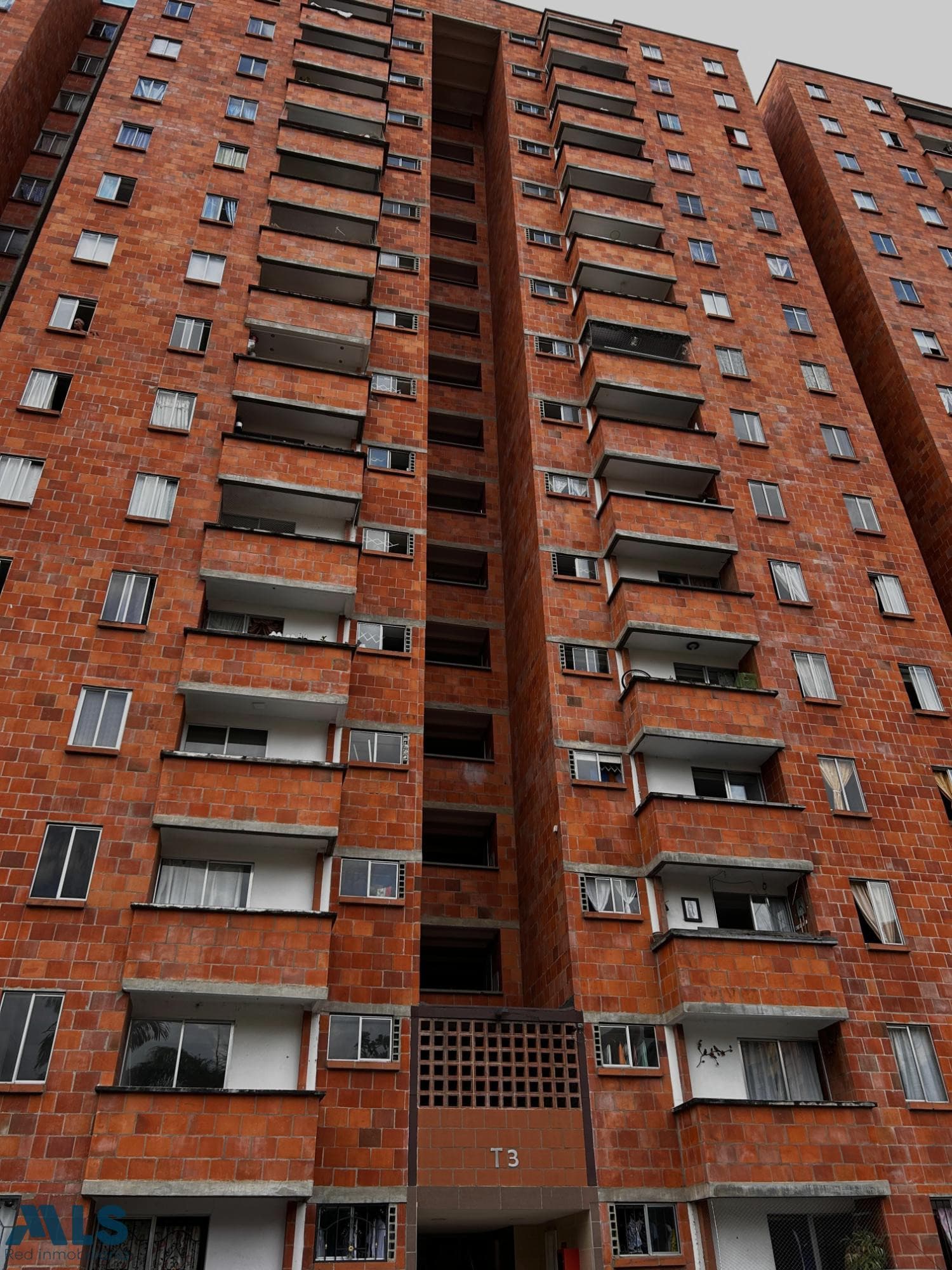 Apartamento en venta en Niquia, Norte, Bello — foto 1 de 27