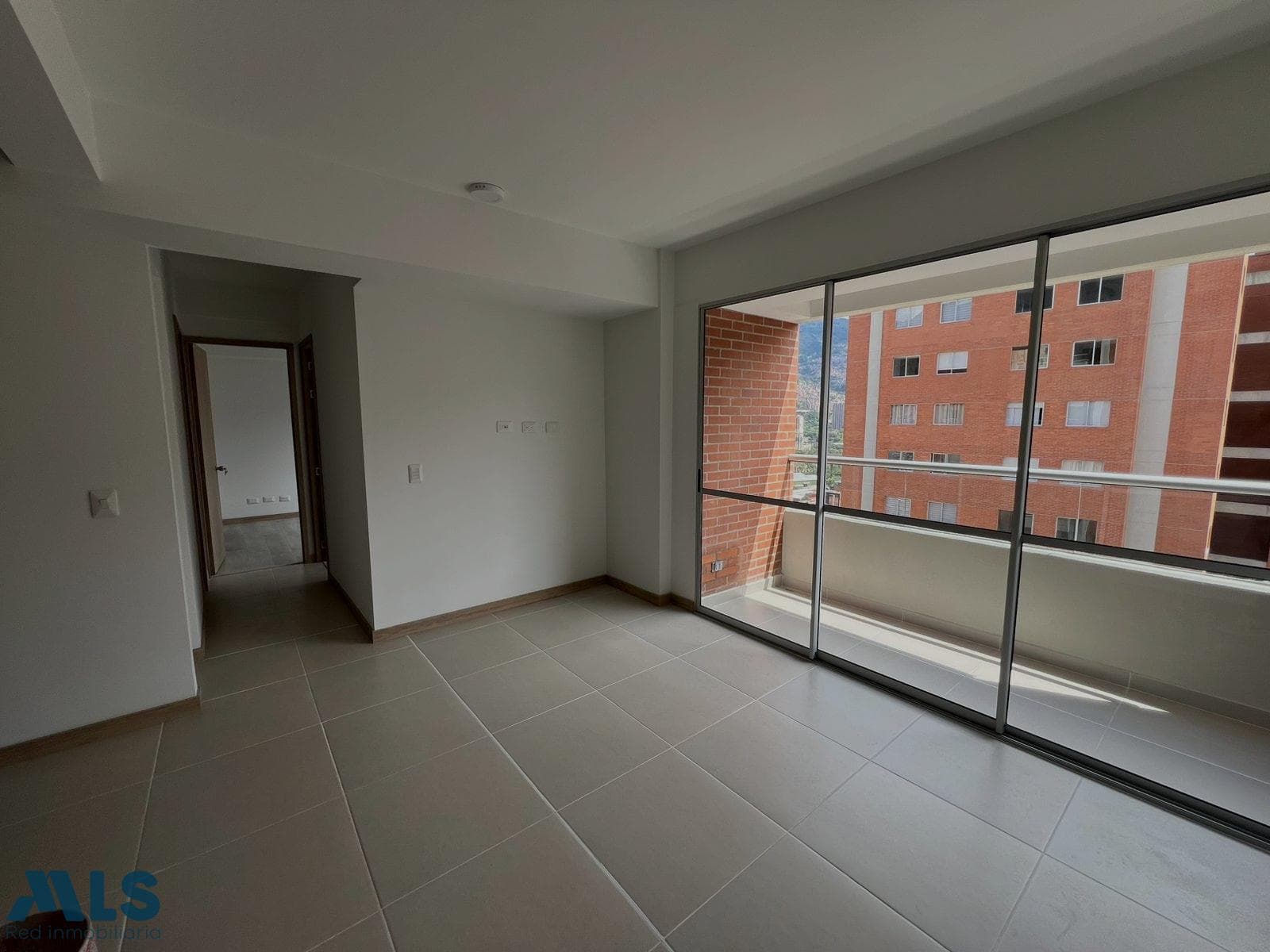 Apartamento en venta en San José Obrero, Norte, Bello — foto 1 de 16