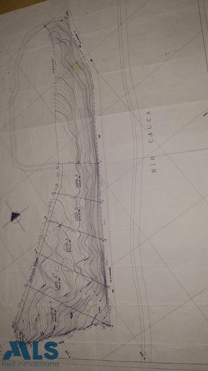 Lote Residencial en venta en C., Otras Zonas, Bolombolo — foto 1 de 8