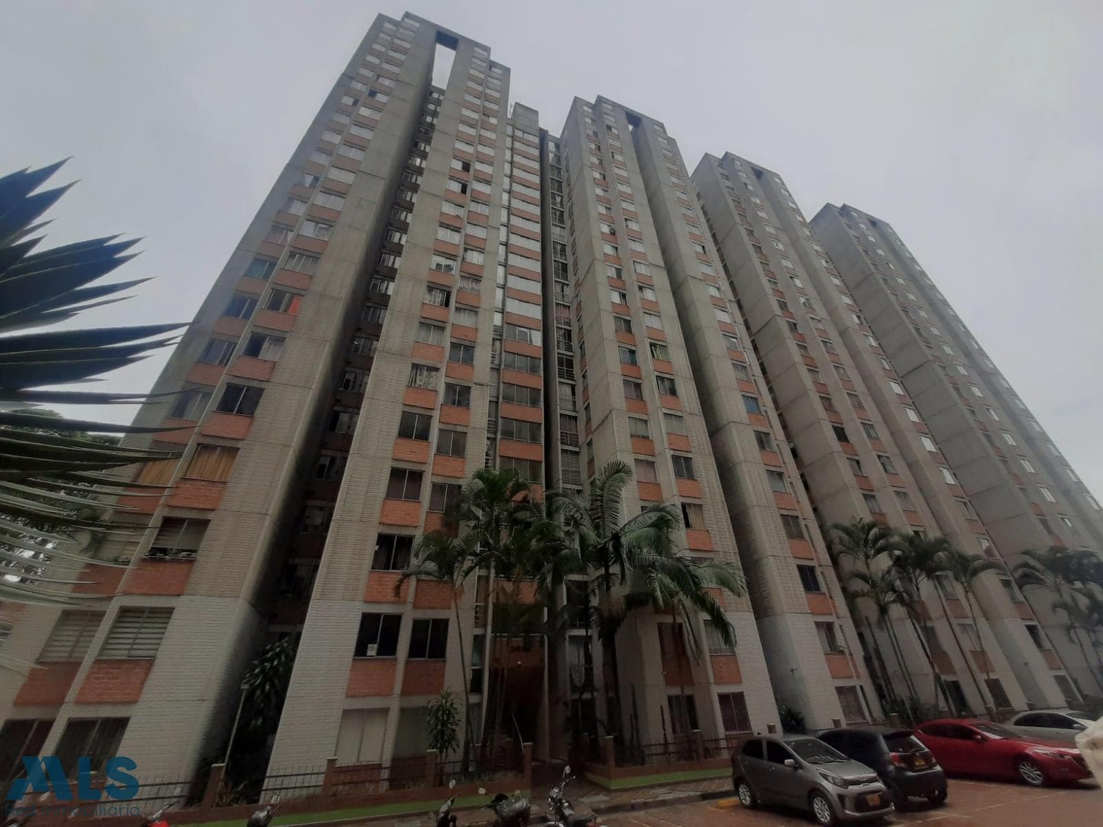 Apartamento en venta en Centro, Medellín — foto 1 de 8