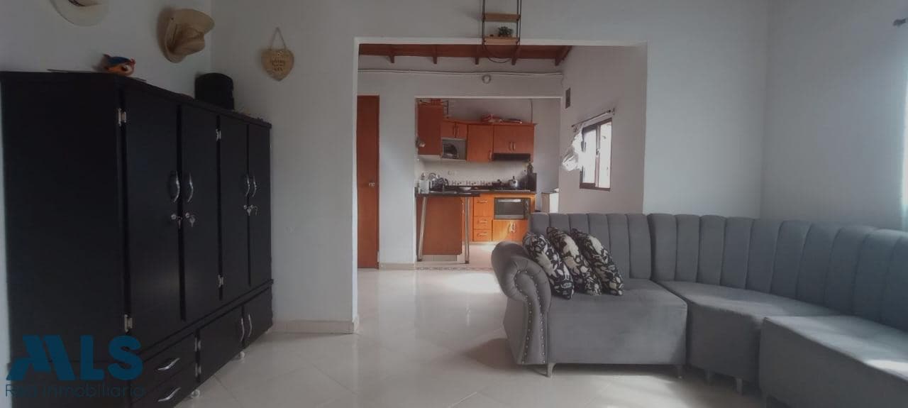 Apartamento en venta en Enciso, Centro, Medellín — foto 1 de 11