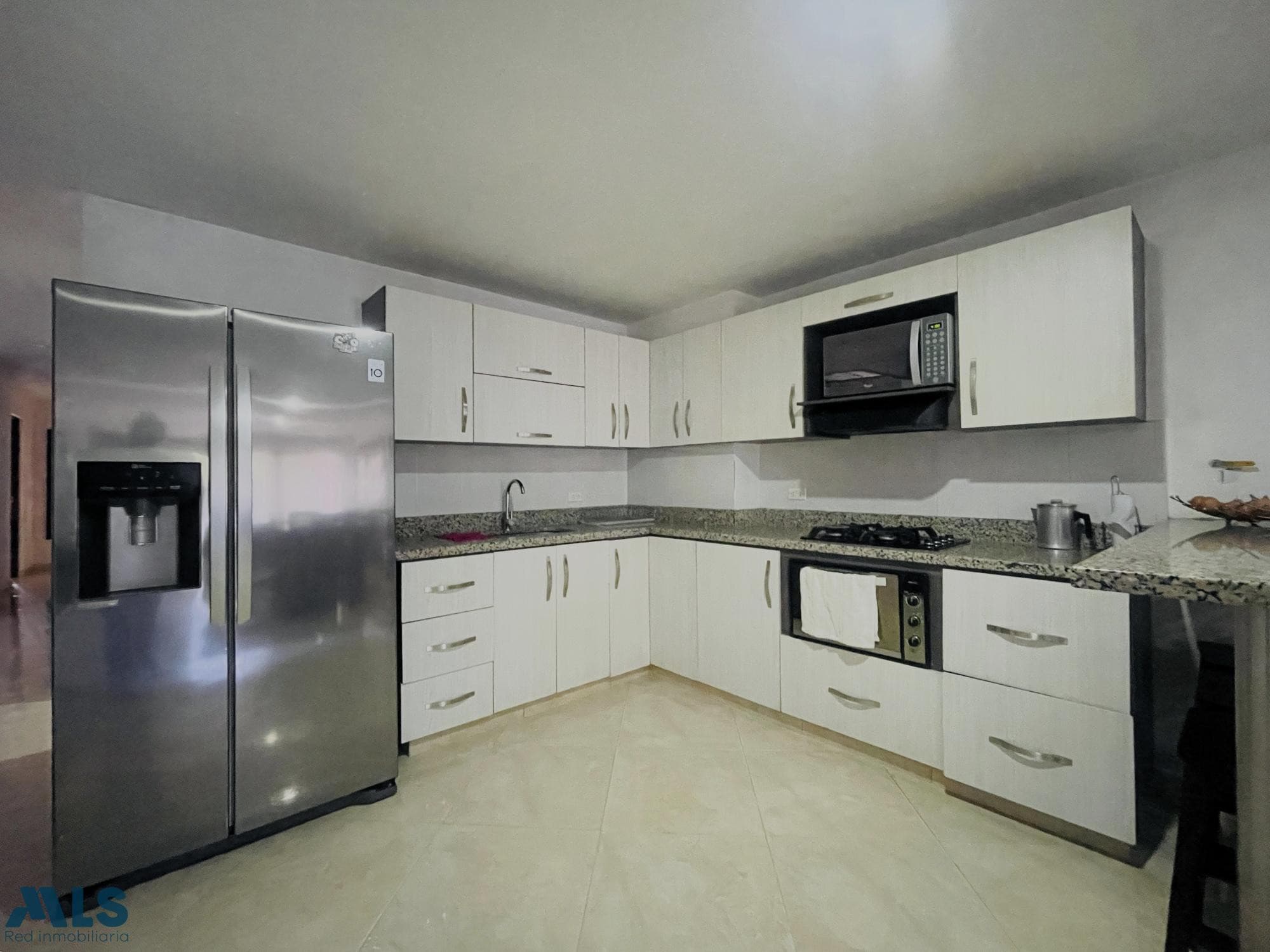 Apartamento en venta en El Velódromo, Laureles, Medellín — foto 1 de 19