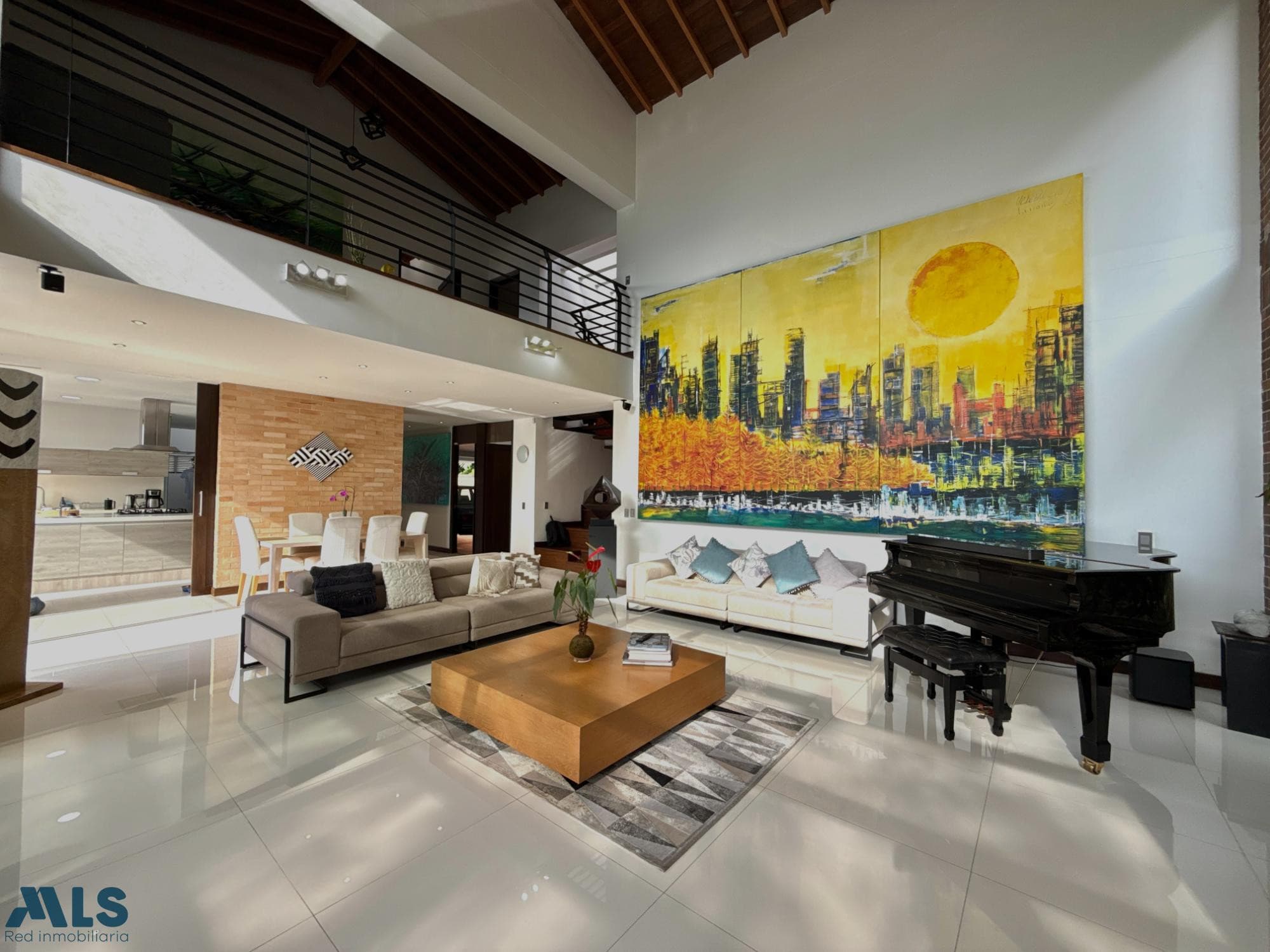Casa en venta en Los Balsos Nº 1, Poblado, Medellín — foto 1 de 42