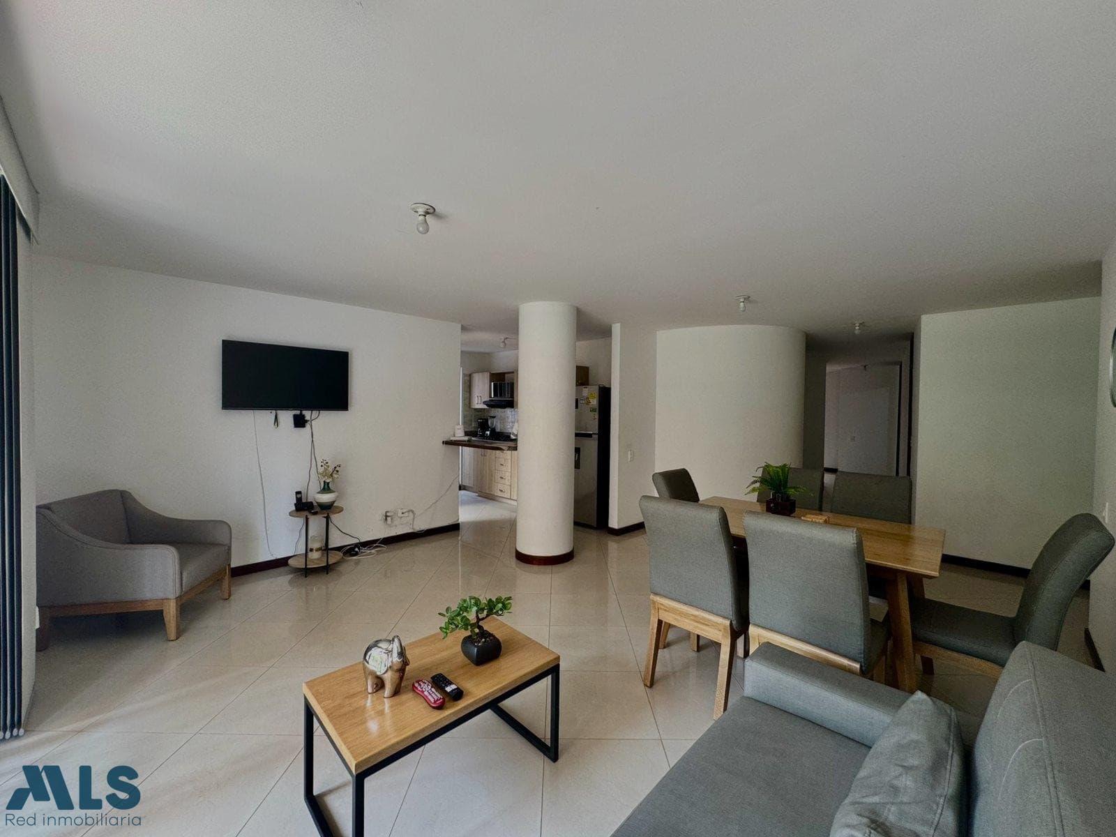 Apartamento en venta en Bolivariana, Laureles, Medellín — foto 1 de 23