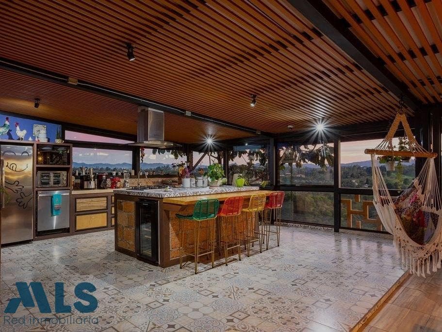 Finca Recreativa en venta en V. Mampuesto, Oriente Antioqueño, Rionegro — foto 1 de 40