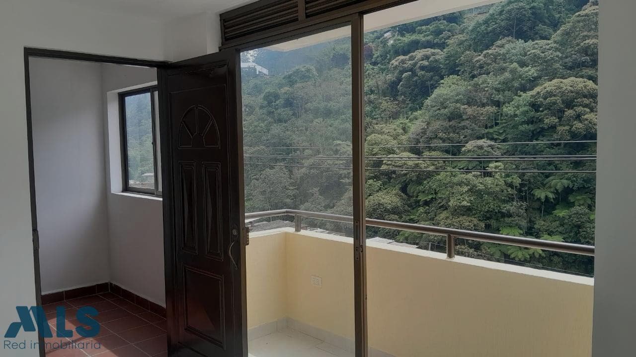 Apartamento en venta en La Tablaza, Aburra Sur, Caldas — foto 1 de 23