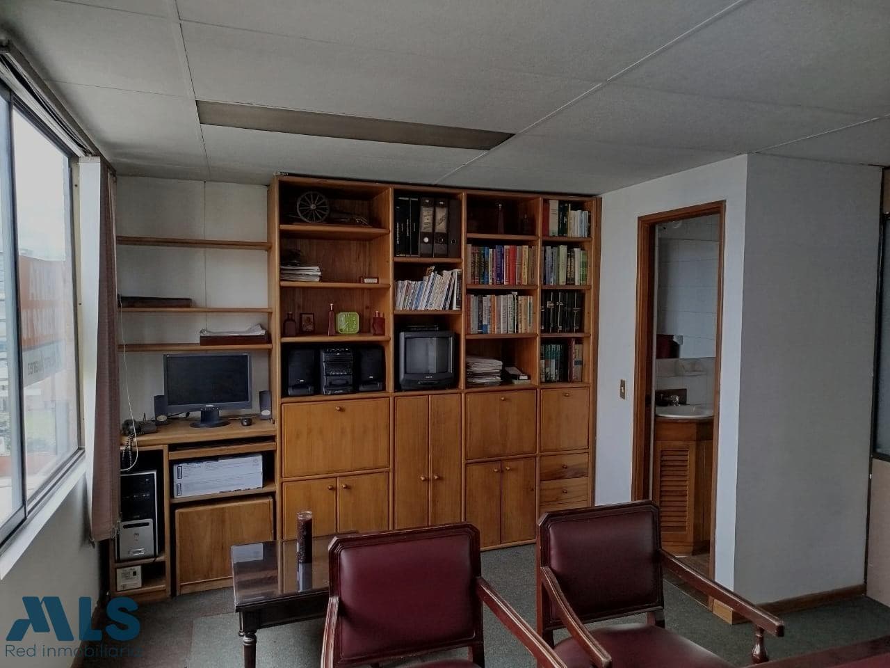 Oficina en venta en Chapinero, Otras Zonas, Bogotá — foto 1 de 12