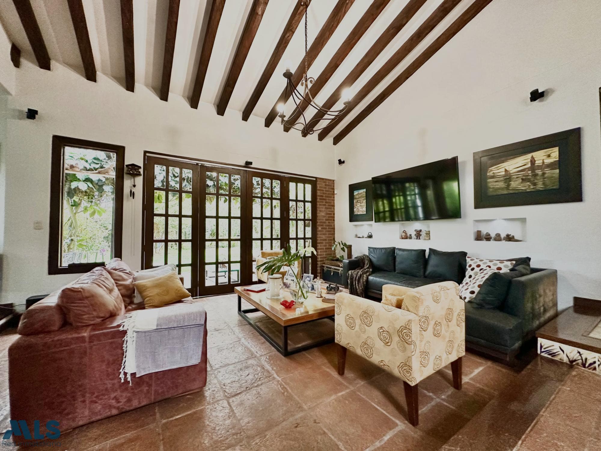 Casa en venta en V. El Tablazo, Oriente Antioqueño, Rionegro — foto 1 de 22