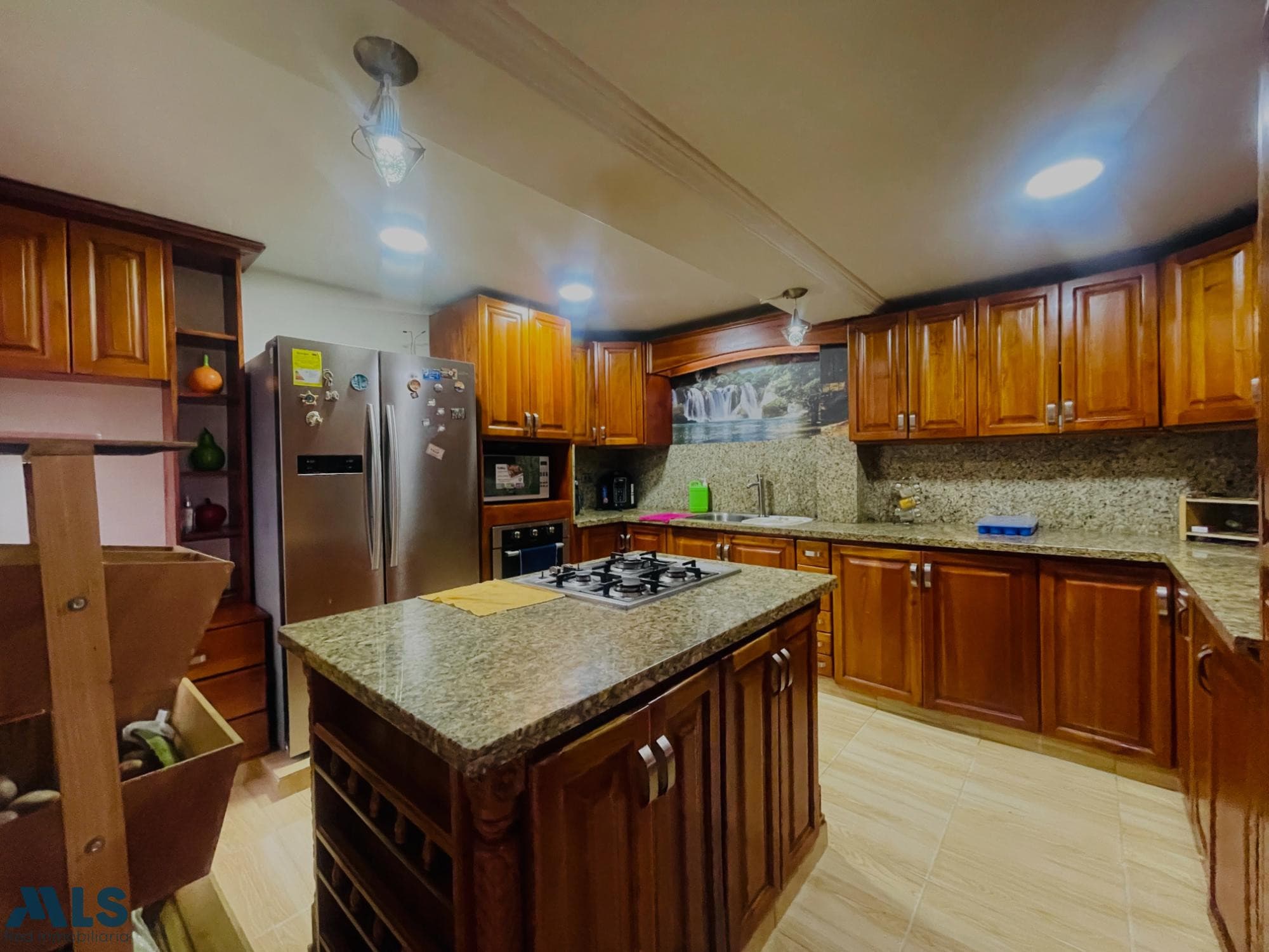 Casa en venta en San Pablo, Belén Guayabal, Medellín — foto 1 de 20