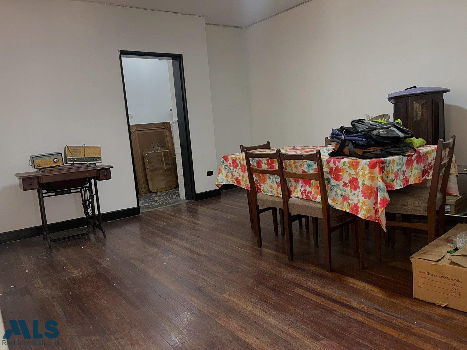 Apartamento en venta en La Candelaria, Centro, Medellín — foto 1 de 14
