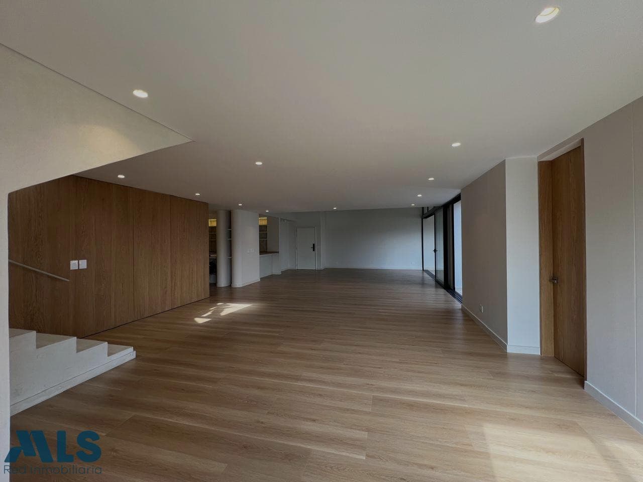 Apartamento en venta en Provenza, Poblado, Medellín — foto 1 de 15